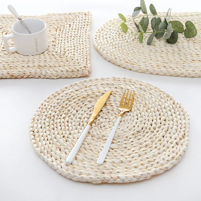 1Pcs round Natural Corn Wool Woven Placemat Heat-Resistant Thickened Insulation Casserole Tea Mat Kitchen Supplies