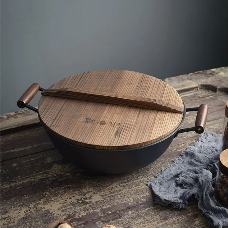 Old-fashioned Handmade Cast Iron Pot Kitchen Non-coated Thickened Woks Induction Cooker Universal Stew Pots Enamel Pot Cookware