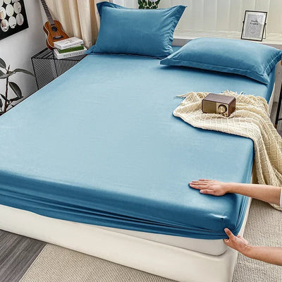 Premium Solid Color Brushed Fitted Sheet,Ultra-Soft Sateen Weave for Cozy Nights - Hypoallergenic and Easy Care Bedding