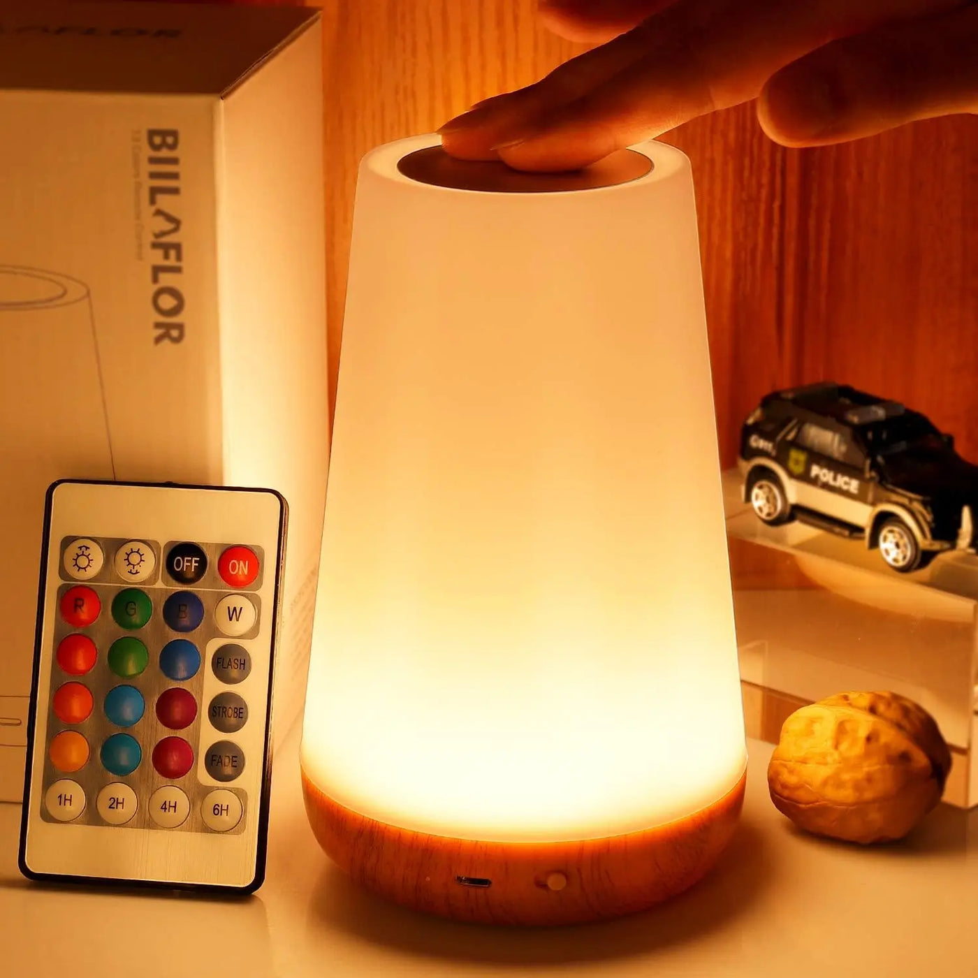 Dimmable touch light in bedroom