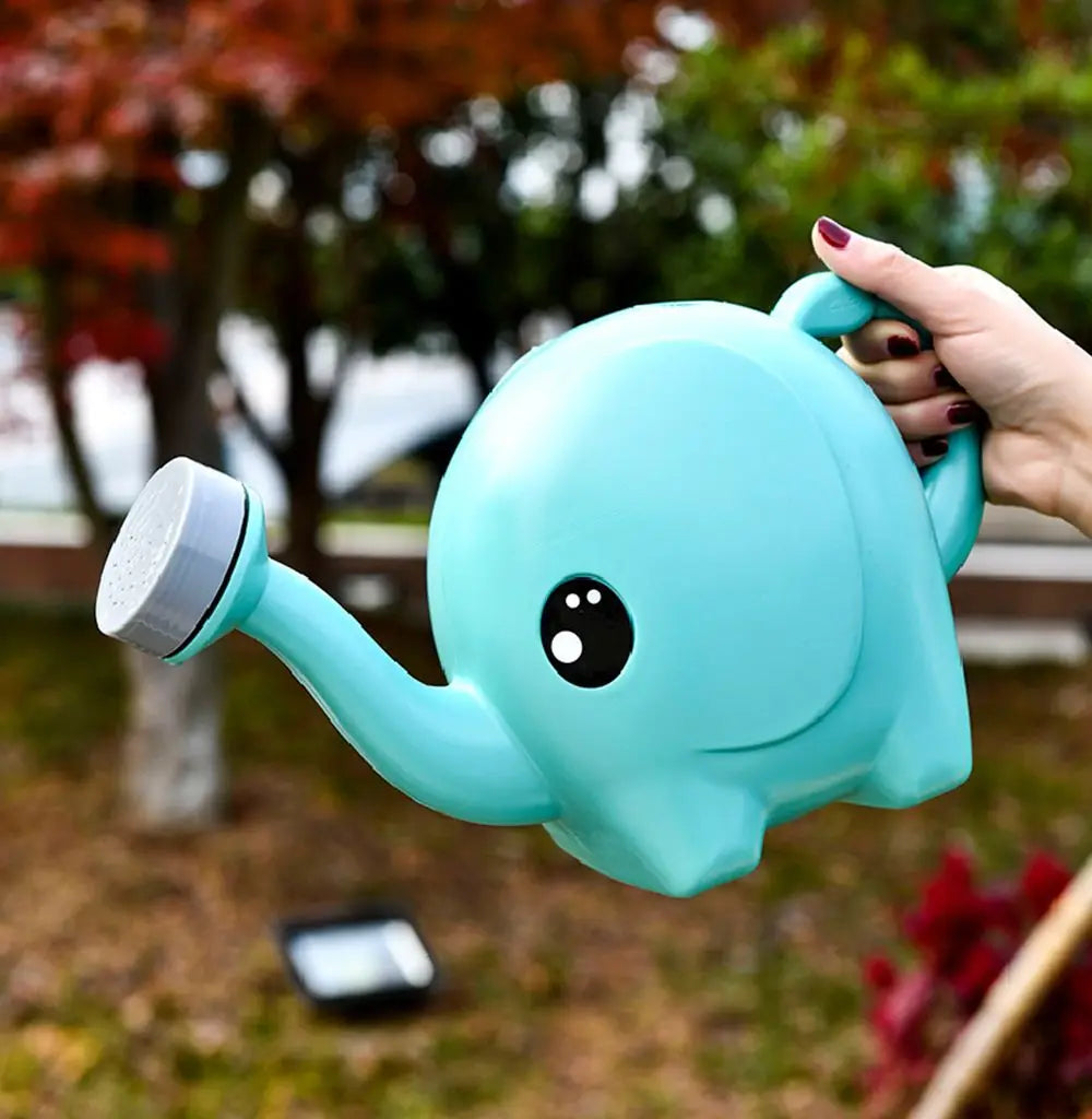 2500ml Outdoor Elephant Watering Can Kids Home Patio Lawn Gardening Irrigation Plant Outdoor Cute Cartoon Plastic Watering Pot