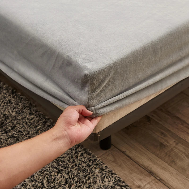 solid stretch Velvet Fabric Fitted Sheet Soft Elastic Bedspread Mattress Cover Bed Linen Protector Fitted Sheet winter keep warm