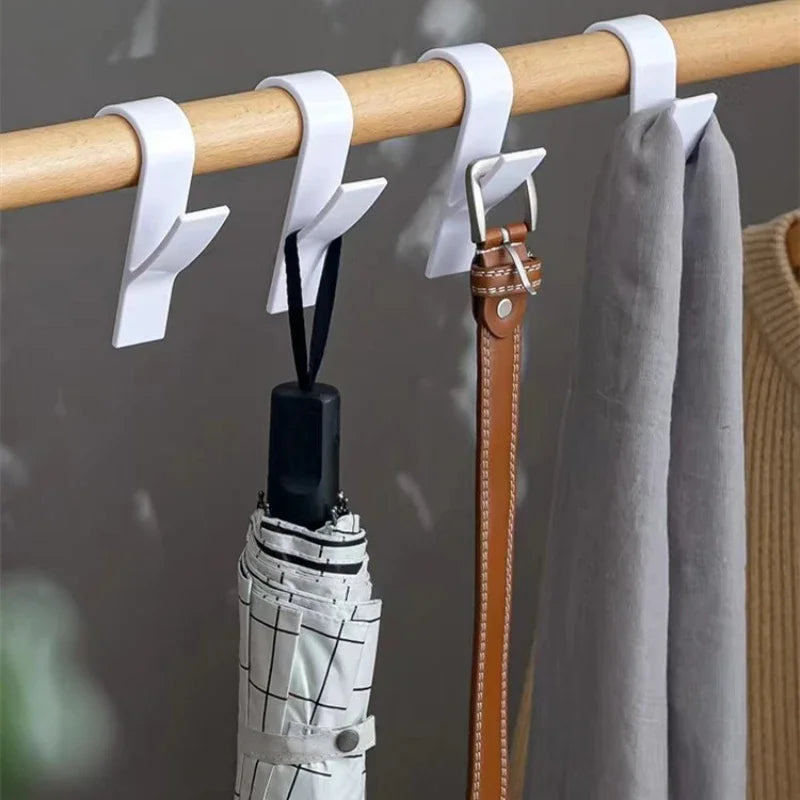 Bathroom Shower Towel Holder Hanger Heated Radiator Rail Hooks Clips Storage Racks Clothes Scarf Hanger Hooks