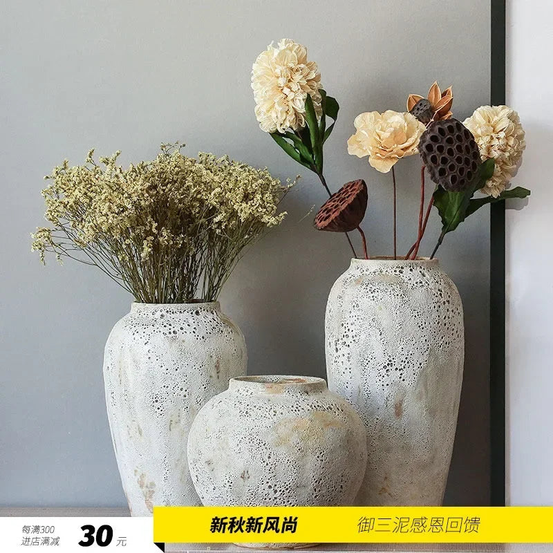 Simple Retro Large Size Ceramic Vase European Rough Antique Old Flower Arrangement Container Decorative Ornaments Birthday Gift