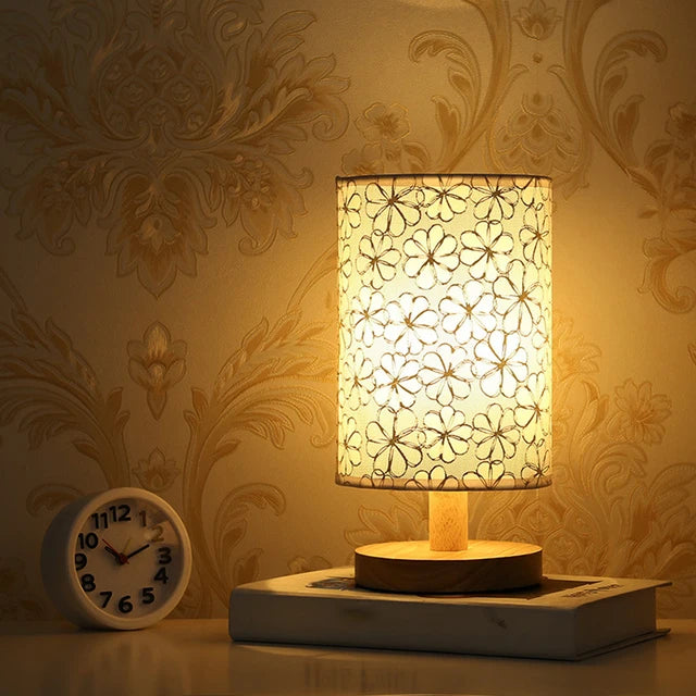 Linen Table Lamp USB Powered Modern Nordic Table Lamp Night Light Touch Control Bedside Lamp For Bedroom Living Room Decoration