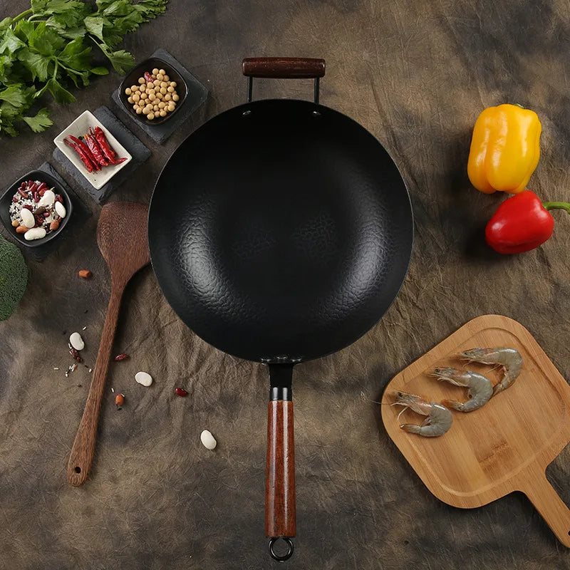 34cm Cast Iron Cauldron Wok Non-stick Skillet Wok Frying Pan Egg Pan Gas Stove Pancake Pan for Home Kitchen Cooking Pots