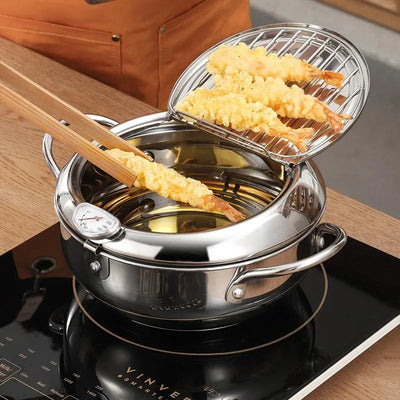 Japanese Deep Frying Pot with A Thermometer and A Lid 304 Stainless Steel Kitchen Tempura Fryer Pan 20 24 Cm KC0405