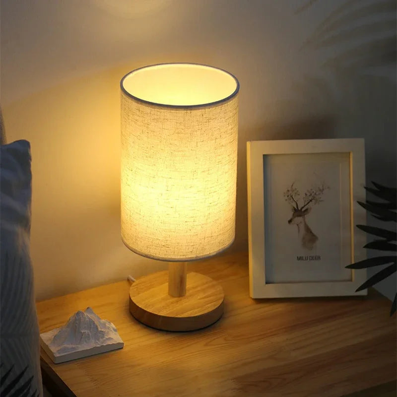 LED Bedside Table Lamps Simple Chinese Style Decoration Table Lamps Dimmable USB Plug Fabric Lampshade Bedroom Night Light