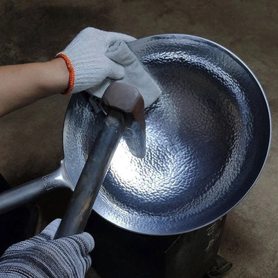 Chinese Iron Woks Set,32/34/36cm Hand Hammered Non-stick Gas Pot and Frying Pan Thickened Uncoated Wok,Wood lid,iron Utensil Set