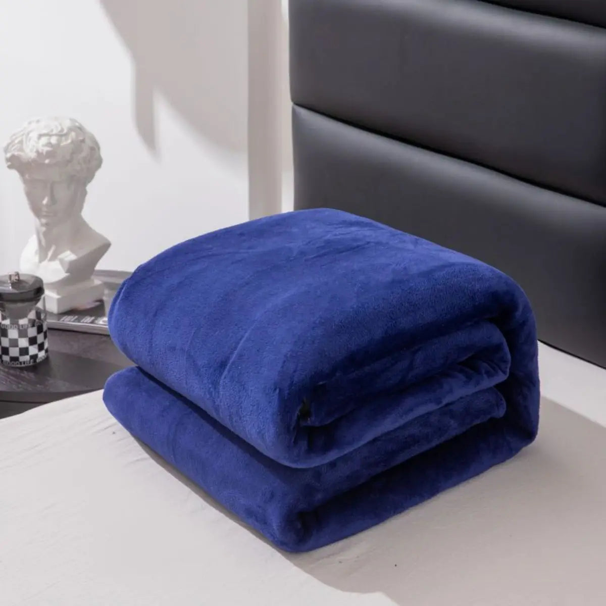 1pc, simple and plain colored plush blanket, multifunctional Farley plush blanket cover, thickened and warm