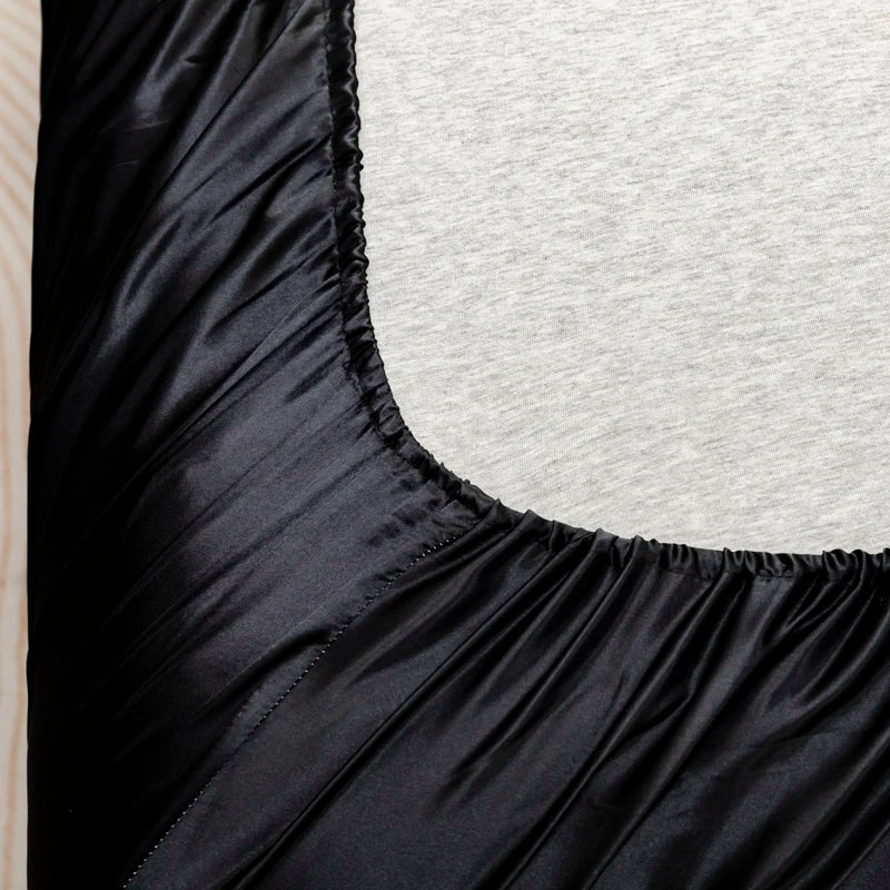 3Pcs Black Satin Fitted Sheet Solid Colour Twin Full Queen King Ice Silk Mattress Cover With Elastic Band Bed Sheet Pillowcases