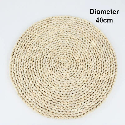 1Pcs round Natural Corn Wool Woven Placemat Heat-Resistant Thickened Insulation Casserole Tea Mat Kitchen Supplies