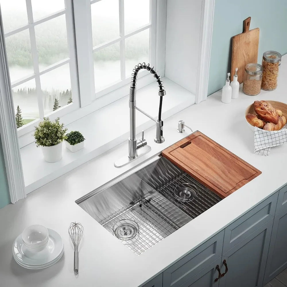 Workstation Kitchen Sink, 36-inch Double-Bowl Undermount, Cutting Board, Unique Thin Divider and Heavy-Duty Grids UDWG3622R