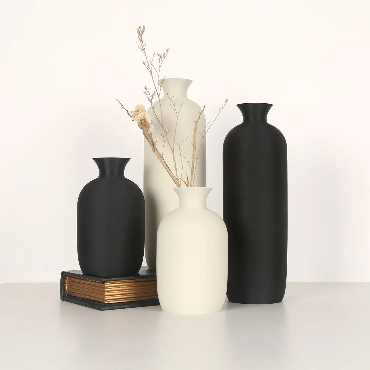 1 PC Nordic minimalist style vase, black and white classic, creative design, home decoration vase combination