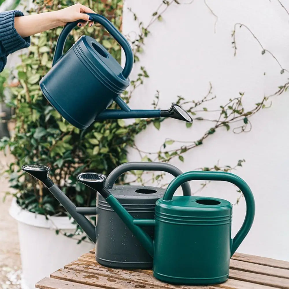 Comfortable Handle Long Spout Watering Can Long Spout Long Nozzle Garden Watering Pot 3L/5L/8L/10L Large Capacity