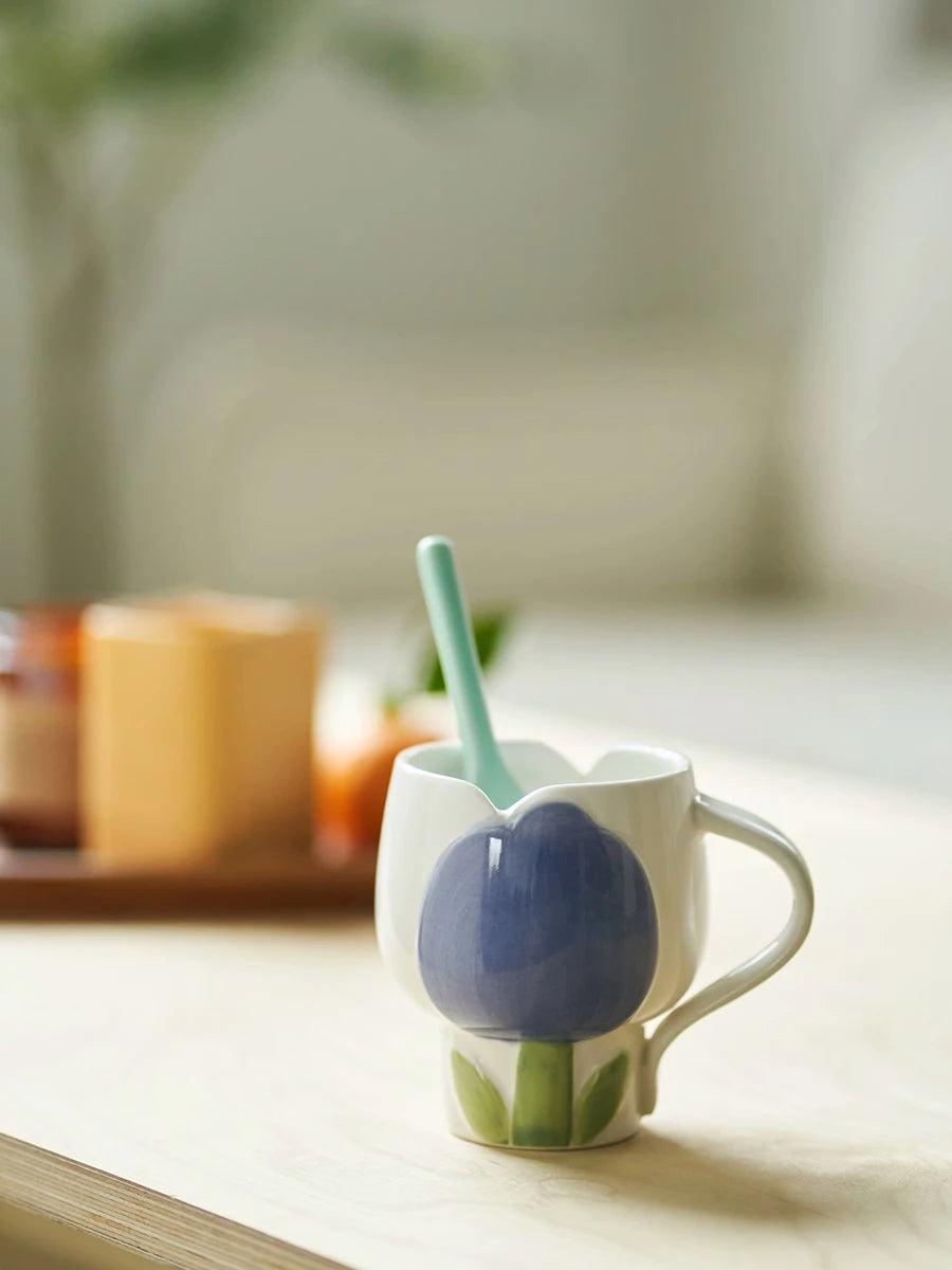 Ceramic Tulip Cup Creative Breakfast Oatmeal Milk Cup Delicate Cute Coffee Cup Home Drinking Utensils 340ml