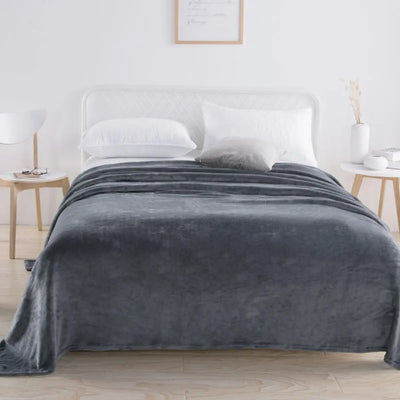 1pc, simple and plain colored plush blanket, multifunctional Farley plush blanket cover, thickened and warm